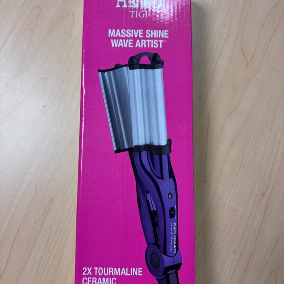 NWT- Bed Head Tigi Massive Shine Wave Artist Waver Iron. NEW - Picture 3 of 4